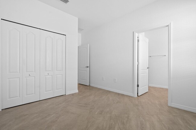 Building Photo - 4373 Lemongrass Dr