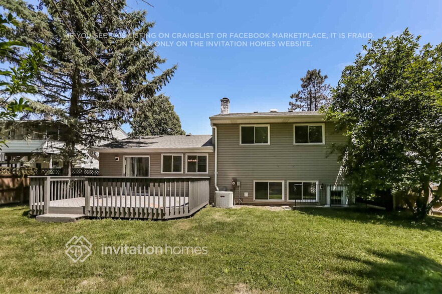 Building Photo - 1563 S Tyler Rd
