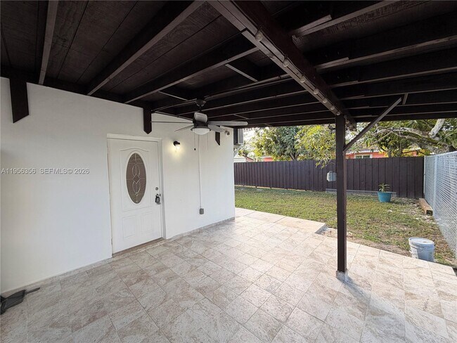 Building Photo - 10854 SW 141st Ln