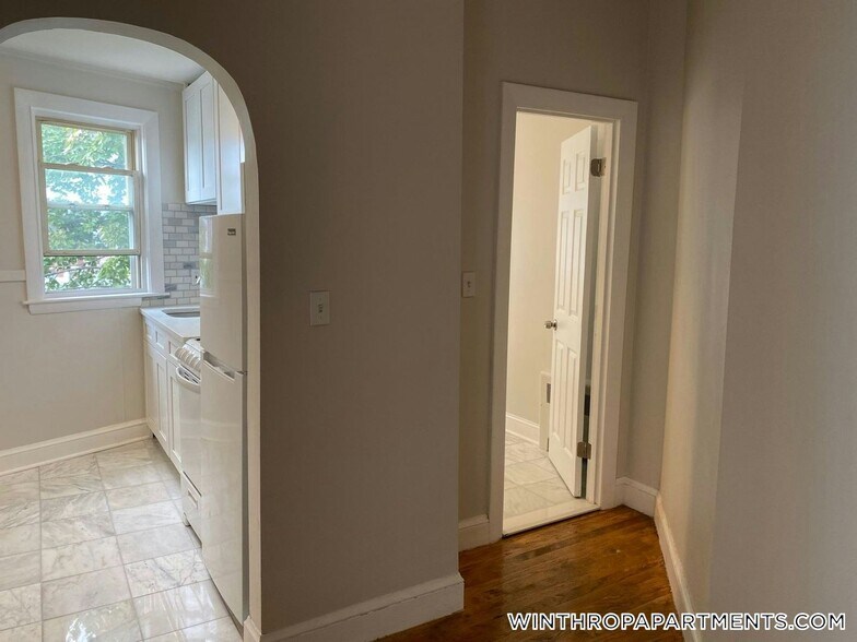 Building Photo - 90 Winthrop Shore Dr