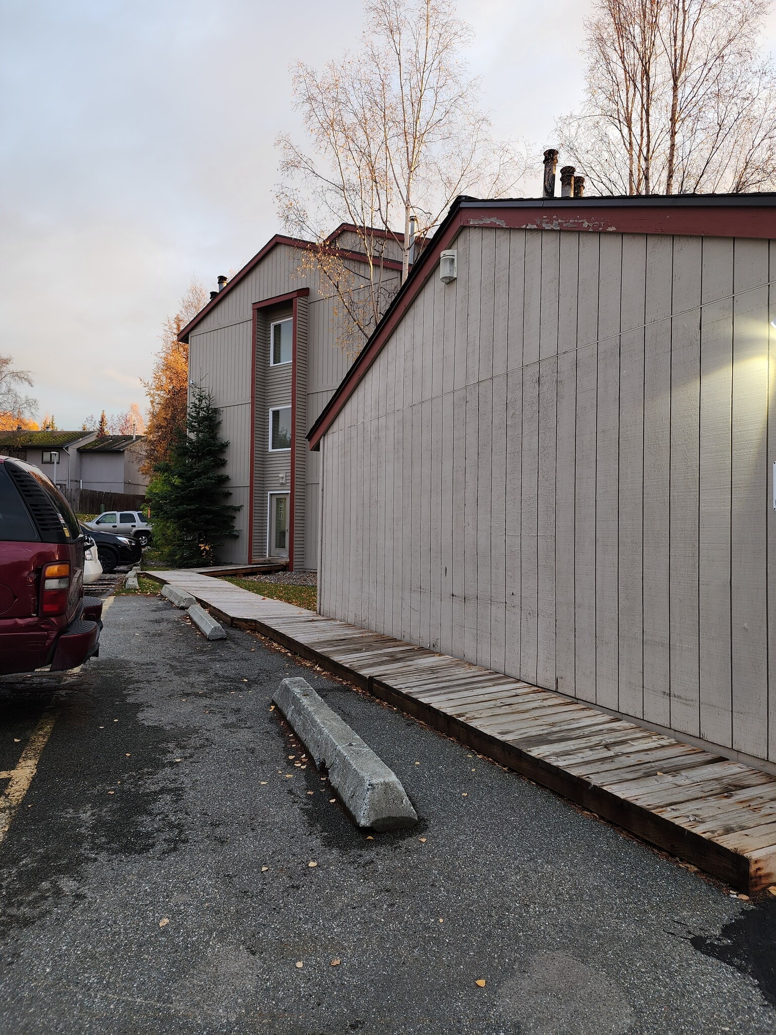 Building Photo - 9645 Independence Dr