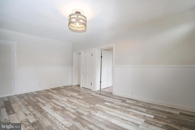 Building Photo - 17 N Franklin St