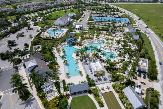 Building Photo - 13777 Prickly Cone Cv