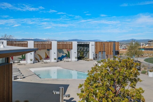 Building Photo - 27233 W Red Willow Ct