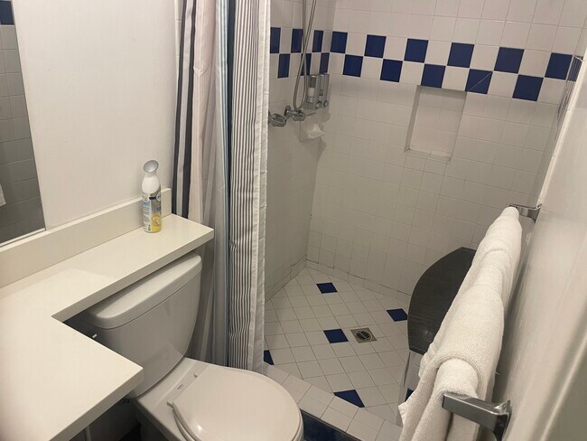 Building Photo - 12619 Emelita St