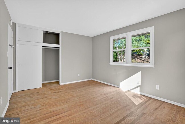 Building Photo - 5307 Kepler Ln