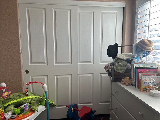 Building Photo - 8696 Ivy Glen Cir