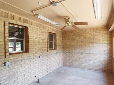 Building Photo - 1010 E Reno Rd