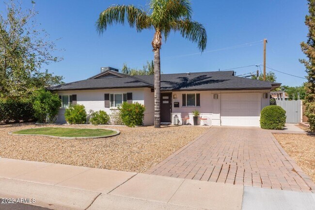 Building Photo - 6918 E Avalon Dr