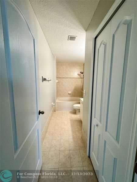 Building Photo - 4425 SW 160th Ave