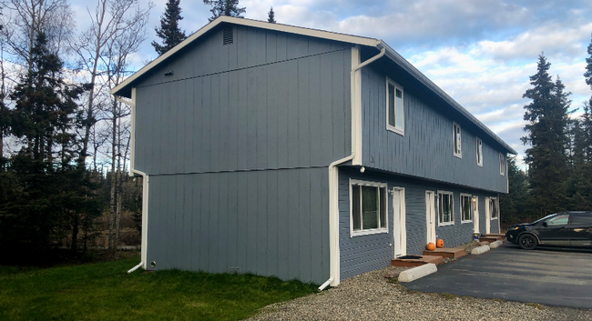 Building Photo - 9464 Kenai Spur Hwy