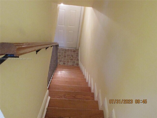 Building Photo - 1801 SW 107th Ave