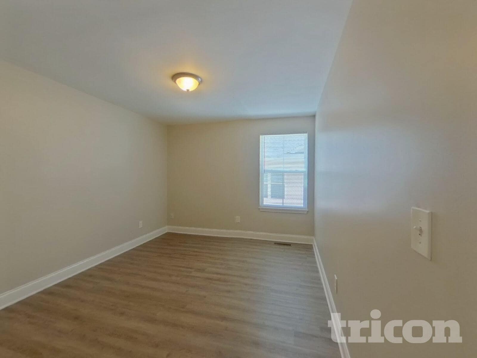 Building Photo - 715 West Blvd