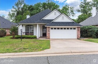 Building Photo - 106 Red Fox Cir