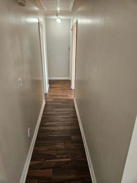 Building Photo - 809 Mason Tucker Dr