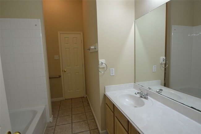 Building Photo - 6011 Stevens Creek Ct