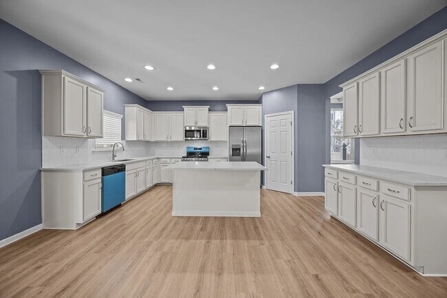 Building Photo - Earn Wealth While Leasing - Like a Homeowner - Lease to Own