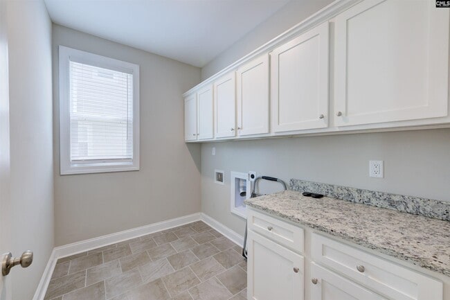 Building Photo - 108 Magnolia Petal Dr