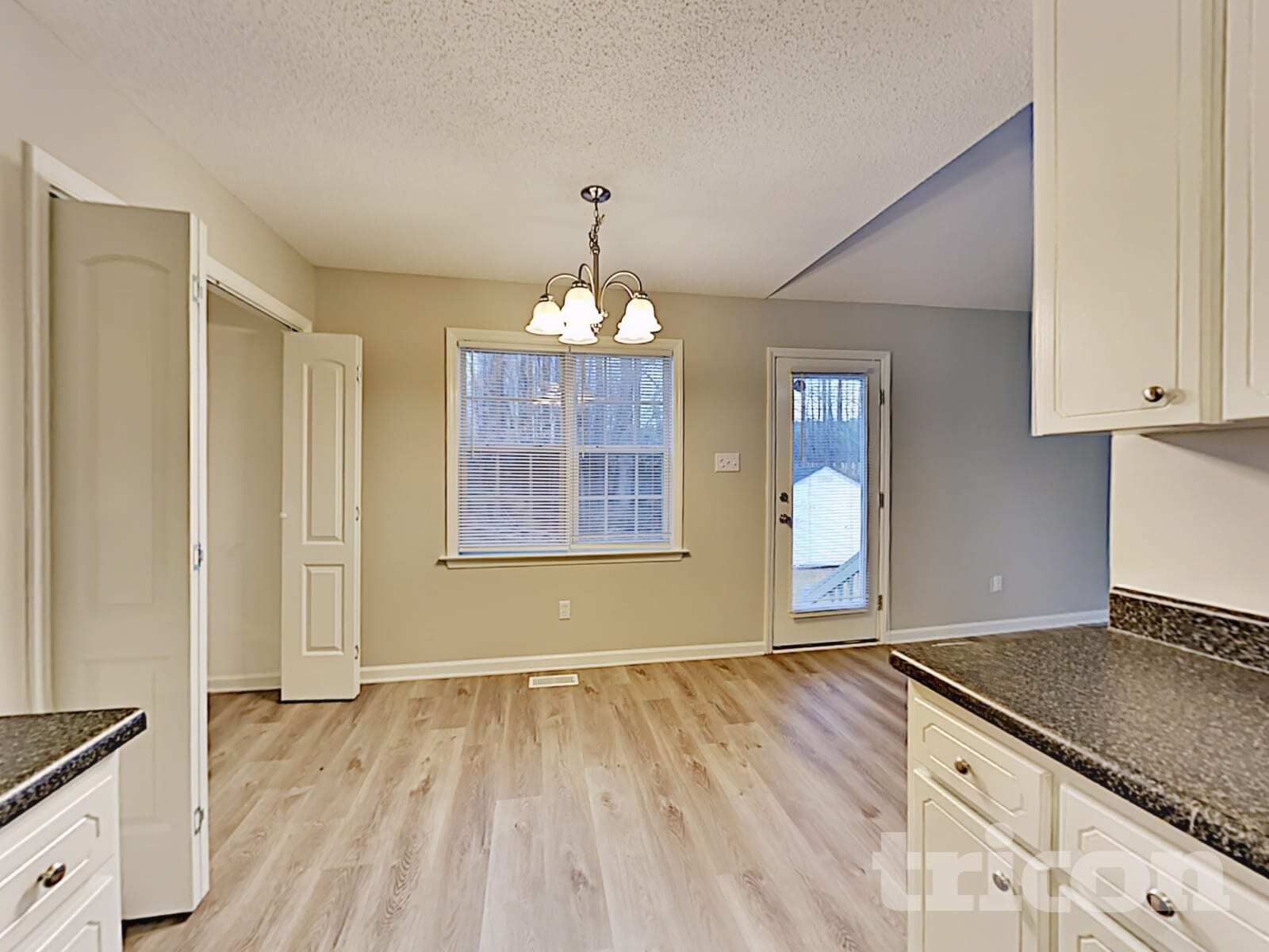 Building Photo - 119 Cambridge Elm Dr