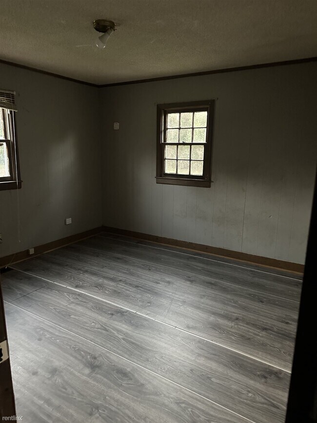 Building Photo - 3 br, 1 bath House - 1715 Clinton Street