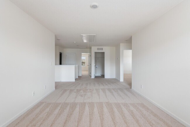 Building Photo - 112 Kaley Ln