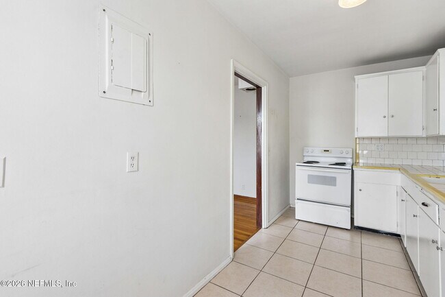 Building Photo - 2747 Forbes St