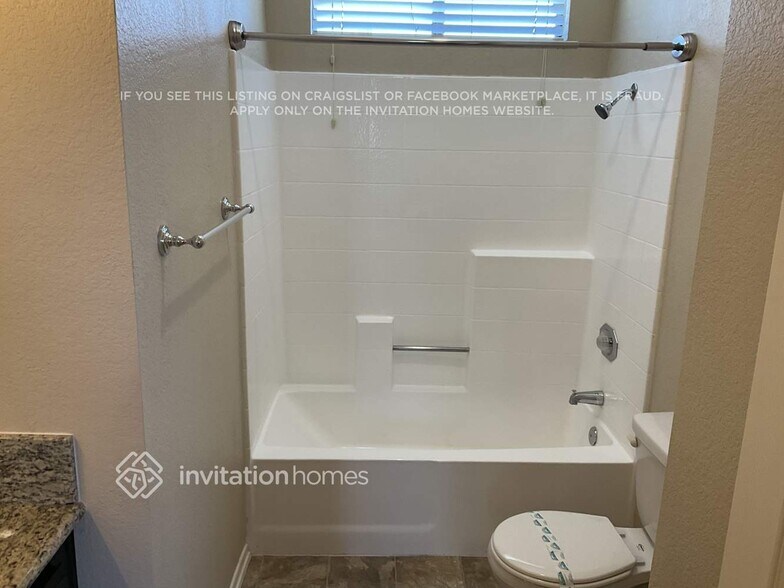 Building Photo - 25983 Whispering Wind Ct
