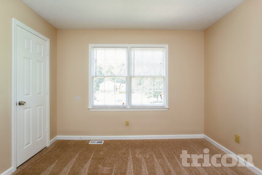 Building Photo - 145 Ridge Run Dr