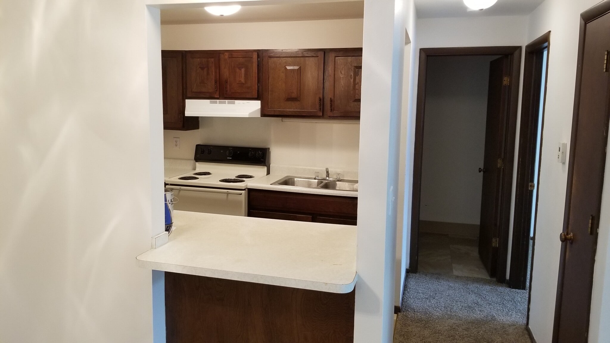 Building Photo - 2500 Wilson Ct