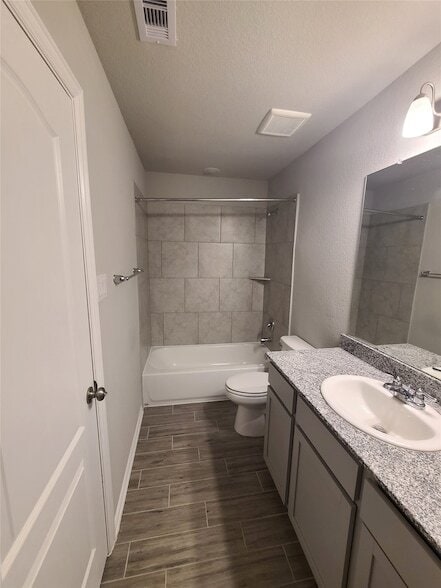 Building Photo - 7402 Arabian Moon Trail