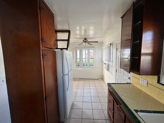 dining room - 5607 Beck Ave