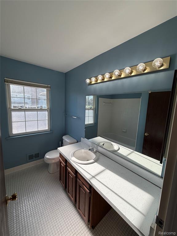 Building Photo - 20923 W Glen Haven Cir