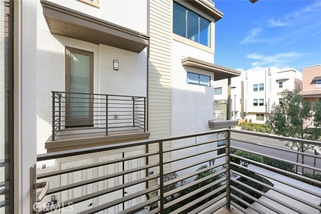 Building Photo - 11026 Momentum Dr