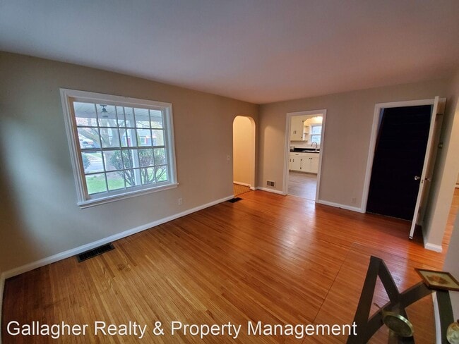 Building Photo - 3 br, 1 bath House - 313 Britton Rd