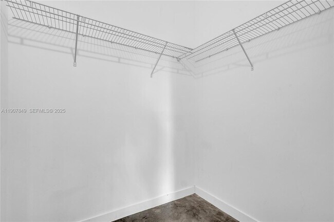 Building Photo - 761 NW 1st St