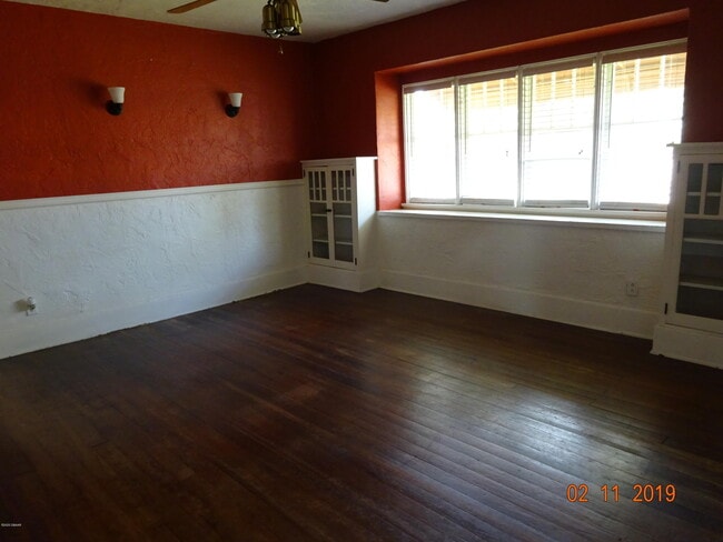 Building Photo - 112 Fox Pl