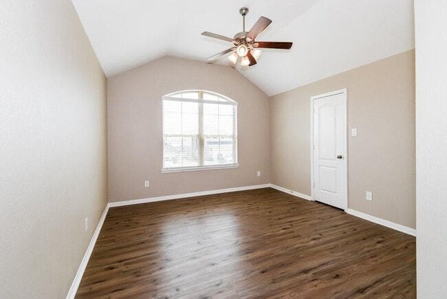 Building Photo - 5115 Misty Ln