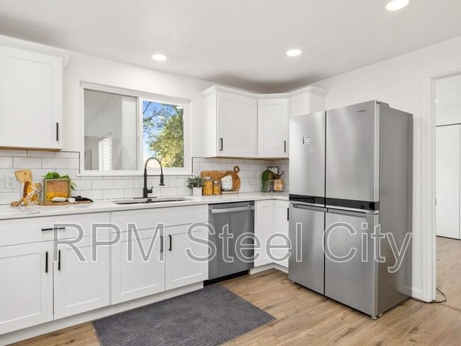 Building Photo - 62 Louis Nelson Rd