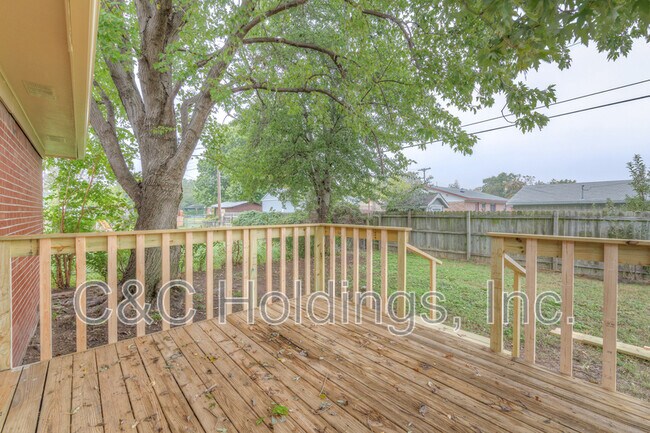 Building Photo - 9159 E Latimer Pl
