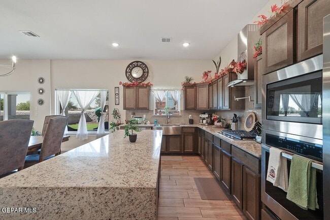 Building Photo - 11381 Hidalgo Dr