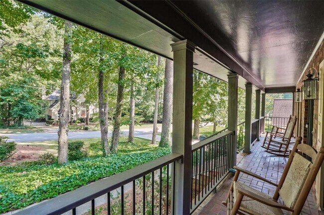 Building Photo - 5741 Wolf Laurel Dr SW