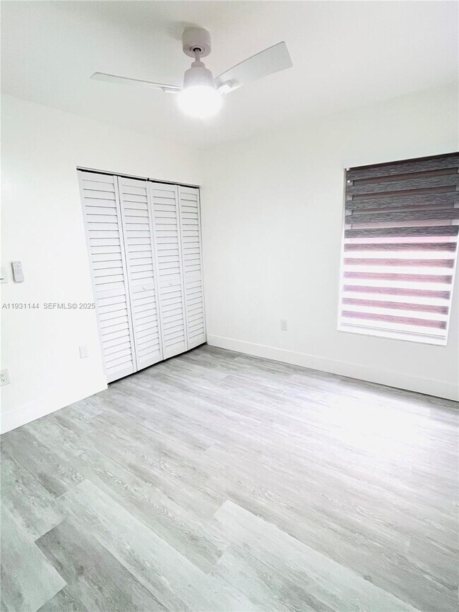 Building Photo - 164 NW 85th Ct