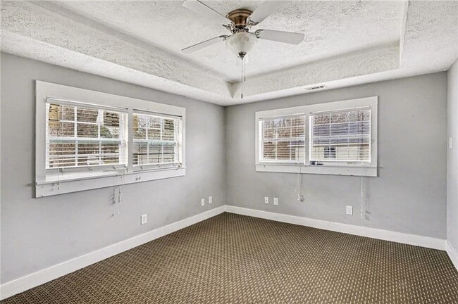 Building Photo - 707 E Mcintosh Rd