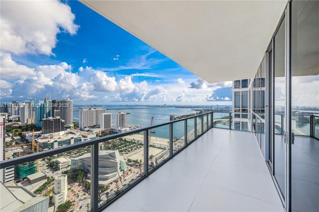 Building Photo - 1100 Biscayne Blvd