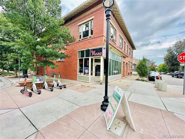 Building Photo - 2922 W 26th Ave