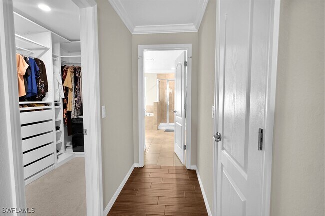 Building Photo - 11884 Boxelder Way