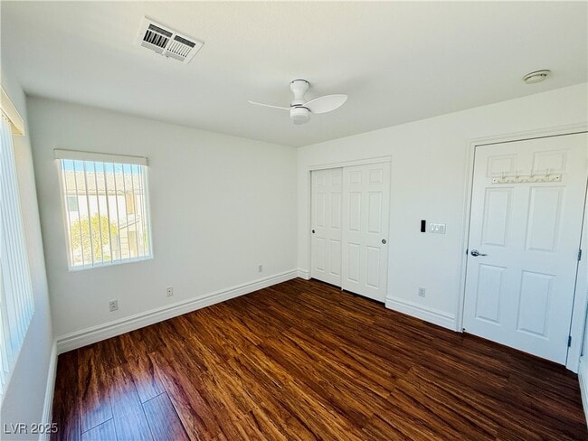 Building Photo - 9725 Kampsville Ave