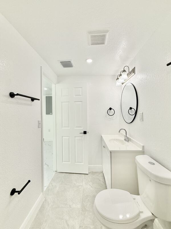 Building Photo - 2712 60th Ave N