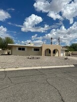 Building Photo - 1971 Cliffrose Dr