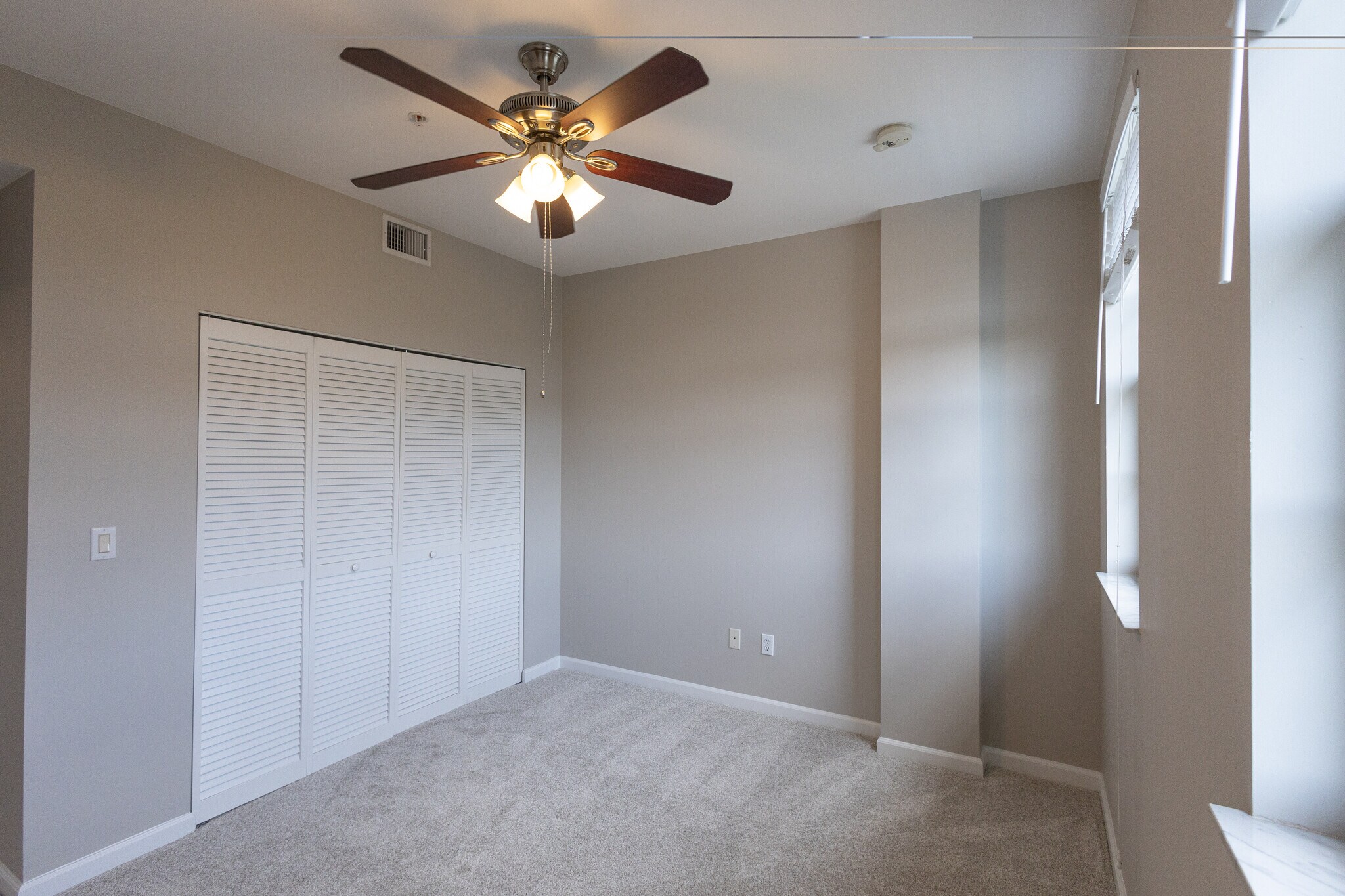 Building Photo - 101 SE Ocean Blvd